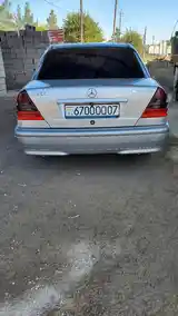 Mercedes-Benz C class, 2000-2