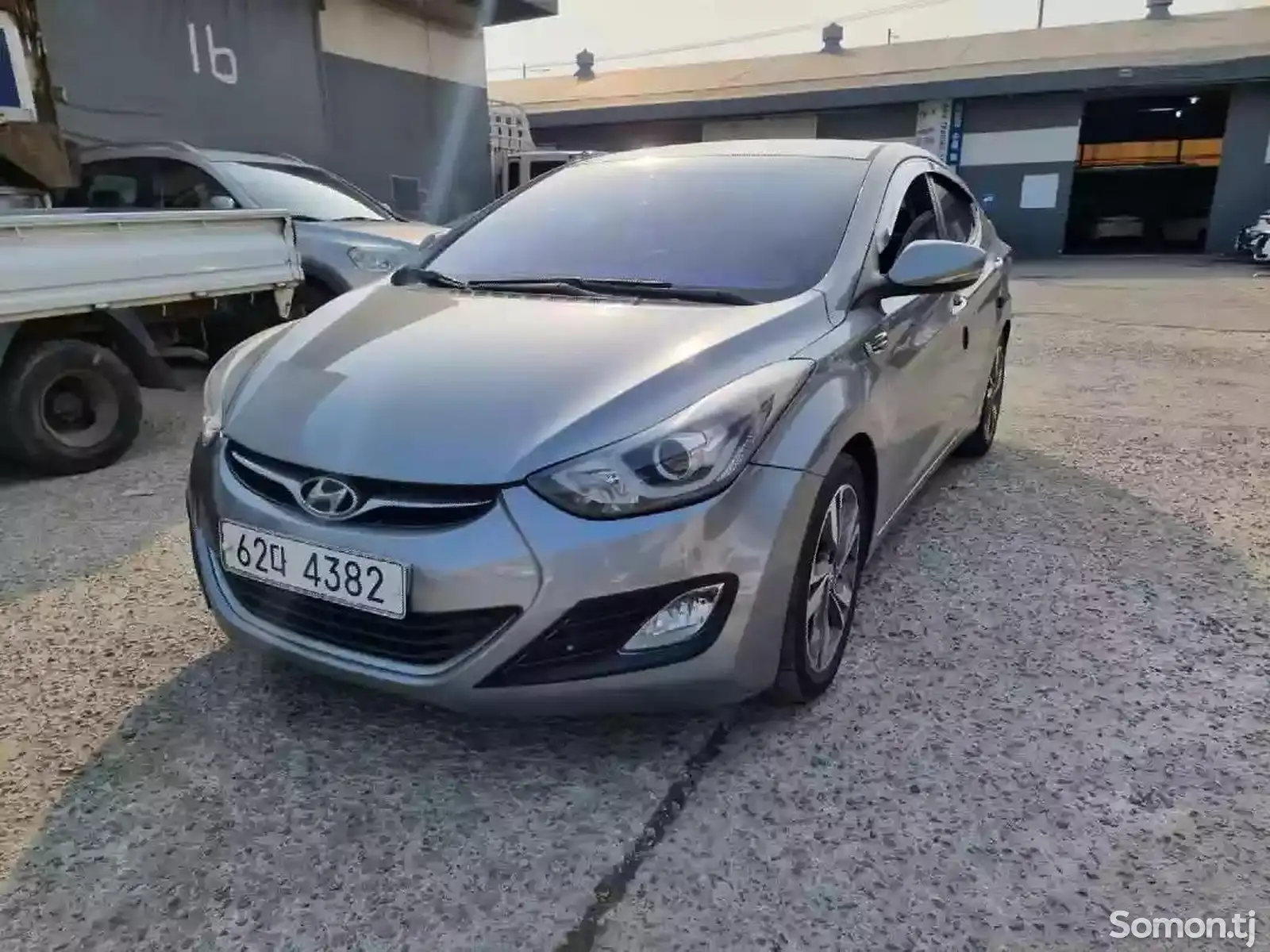 Hyundai Avante, 2012-1