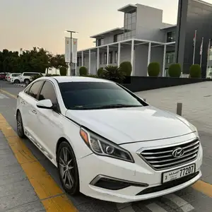 Hyundai Sonata, 2015