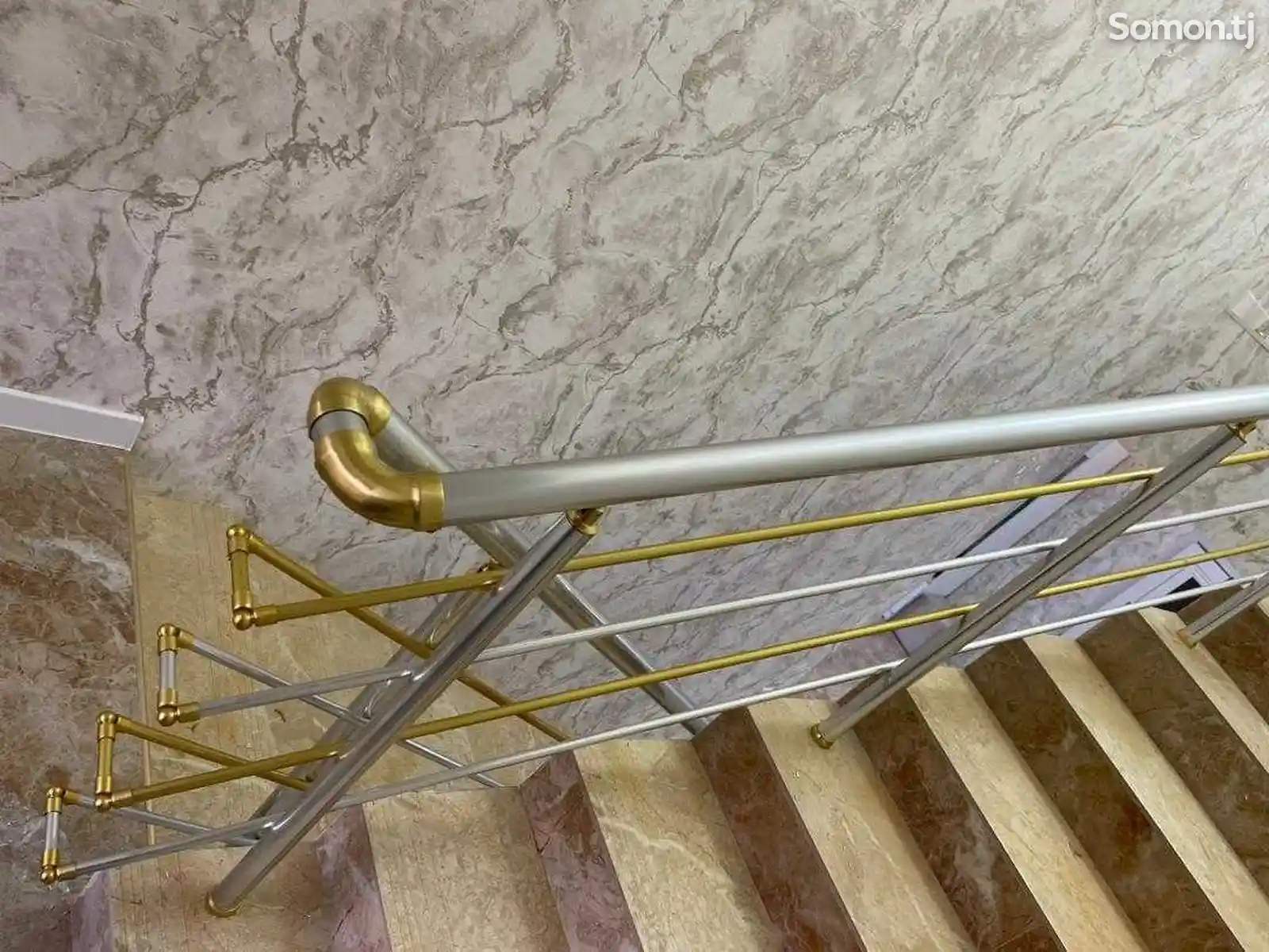 Алюминиевые перила для лестниц на заказ-10
