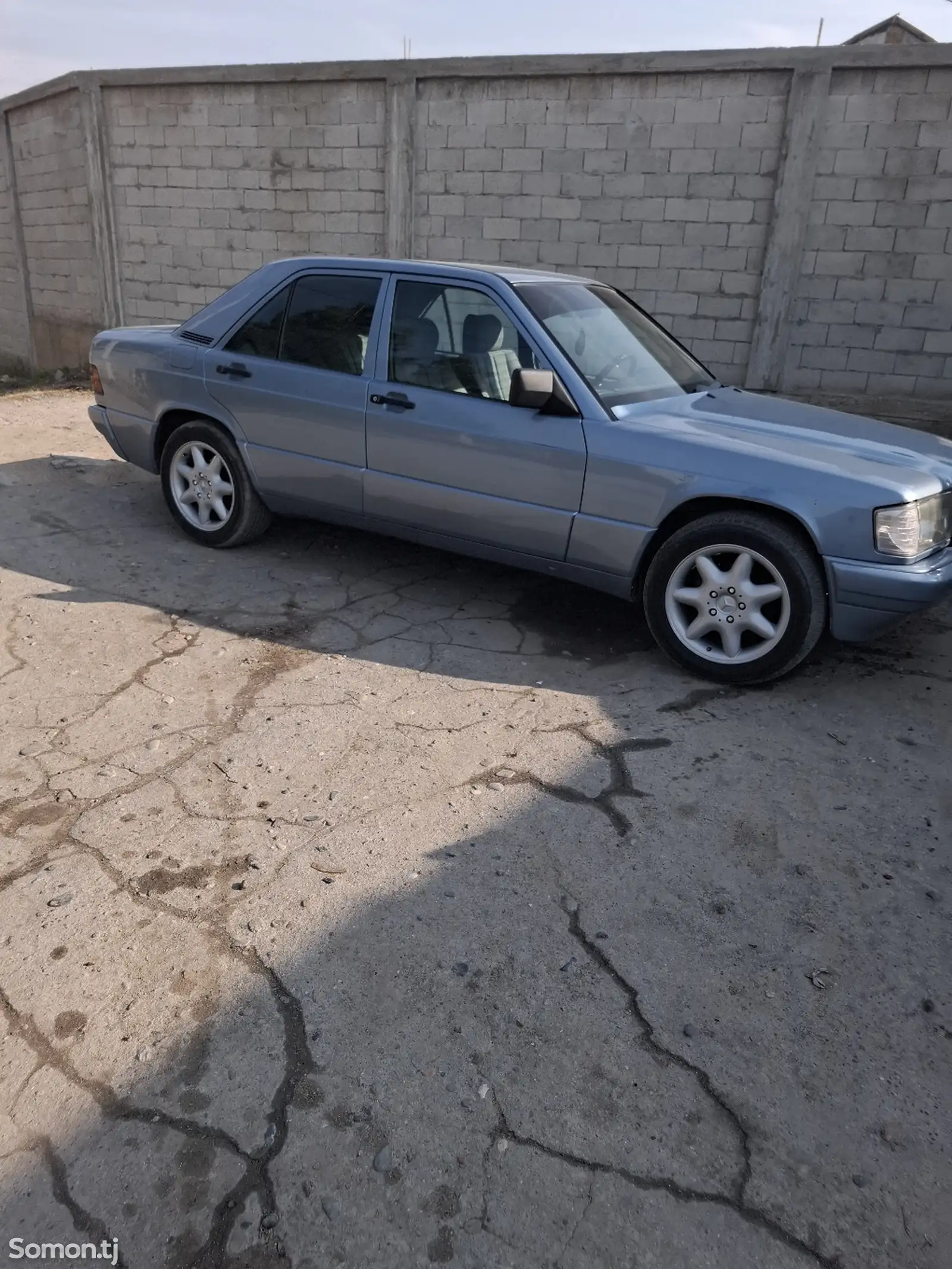 Mercedes-Benz W201, 1991-1