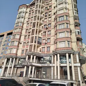 3-комн. квартира, 9 этаж, 70 м², 19 мкр