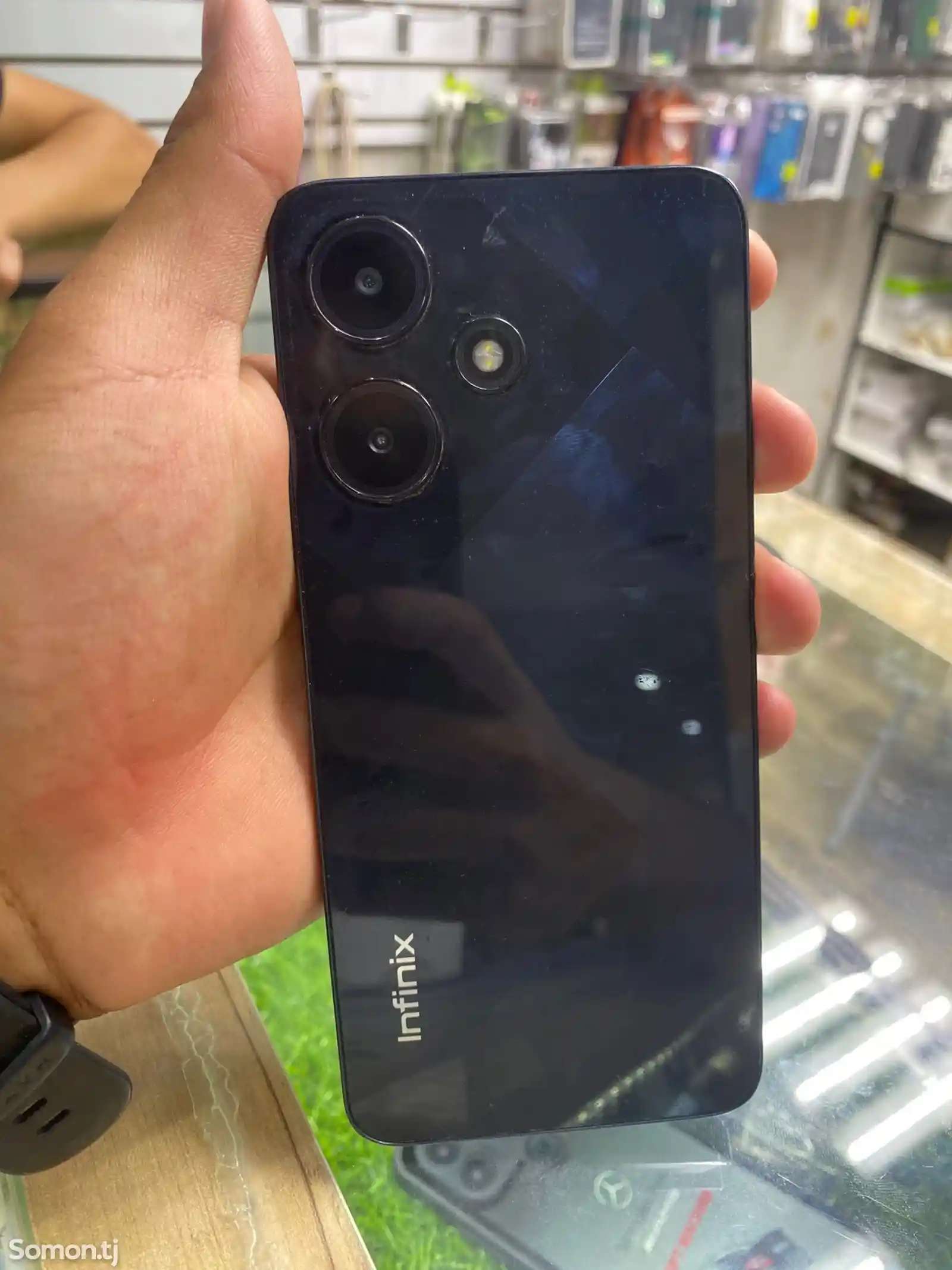 Телефон Infinix-1