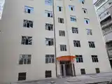 3-комн. квартира, 1 этаж, 72 м², 1 мкр-12