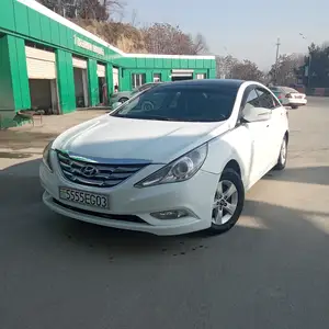 Hyundai Sonata, 2012