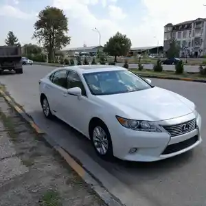 Lexus ES series, 2014