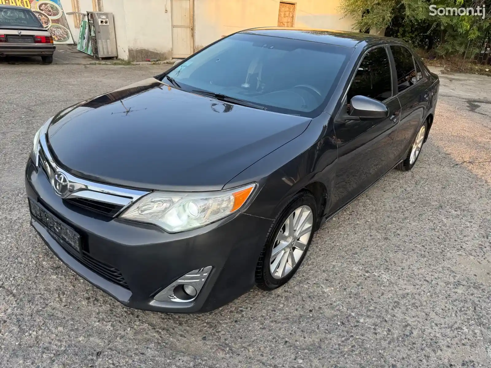 Toyota Camry, 2012-1