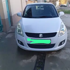 Suzuki Swift, 2011