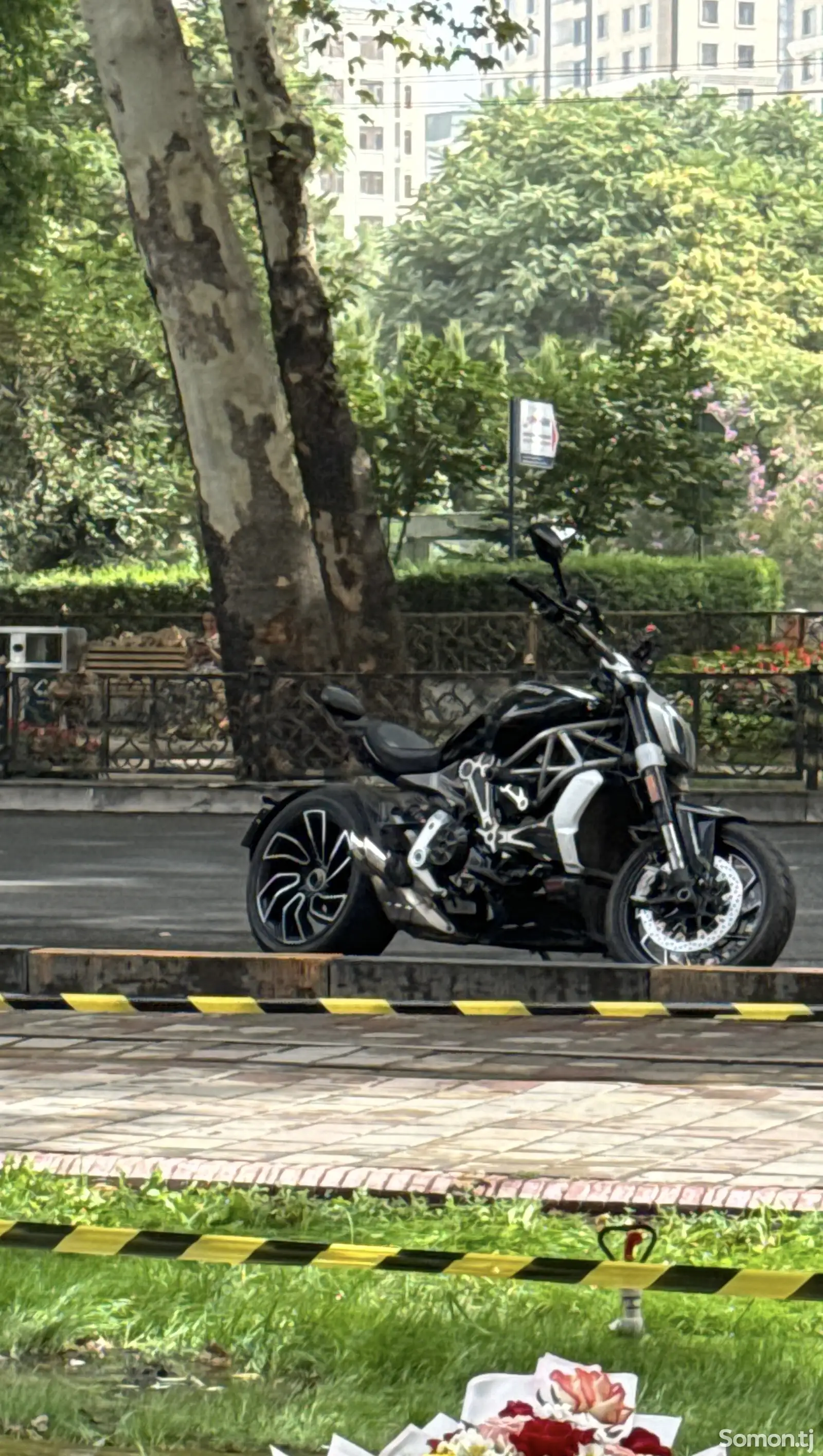 Мотоцикл DUCATI X Diavel S-1