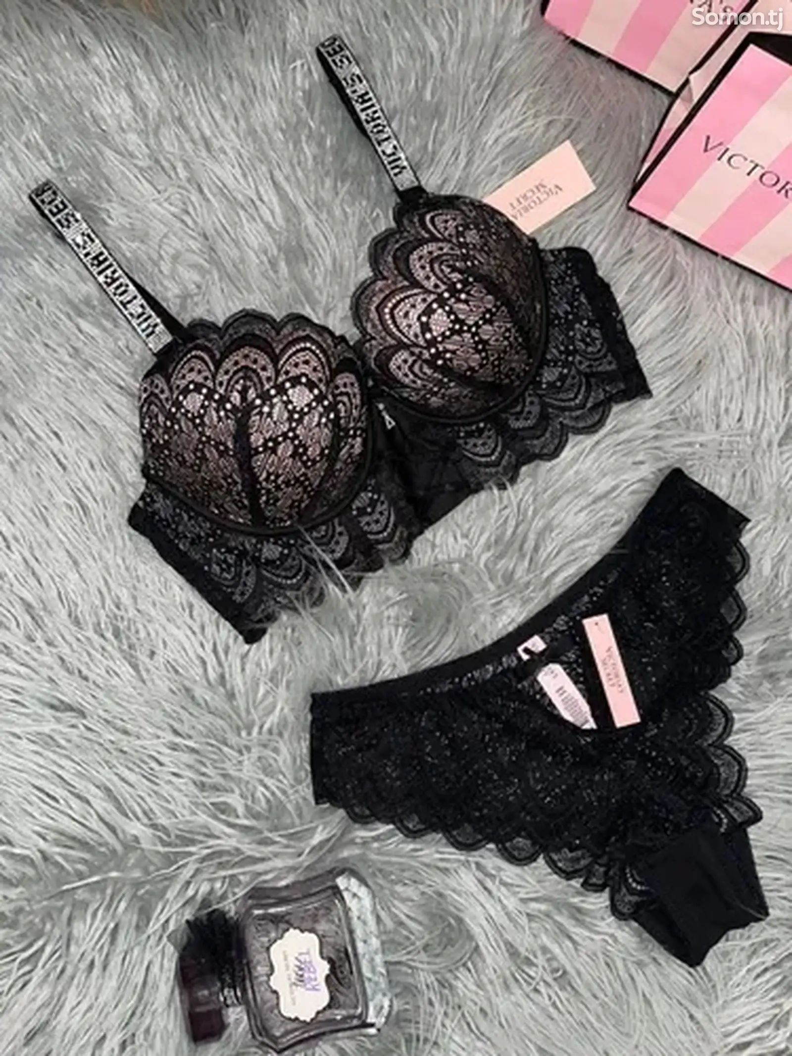 Нижнее белье Victoria's Secret-1