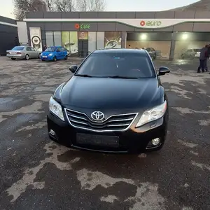 Toyota Camry, 2011