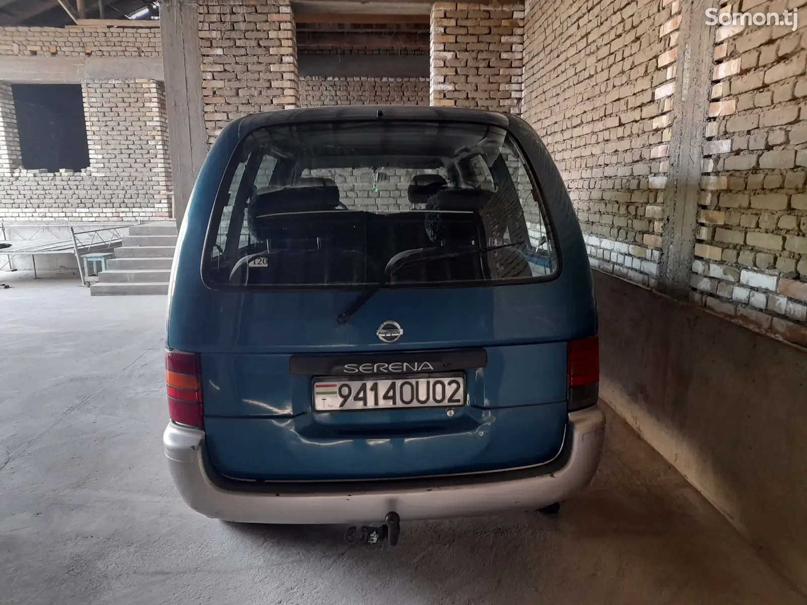 Nissan Serena, 1992-1