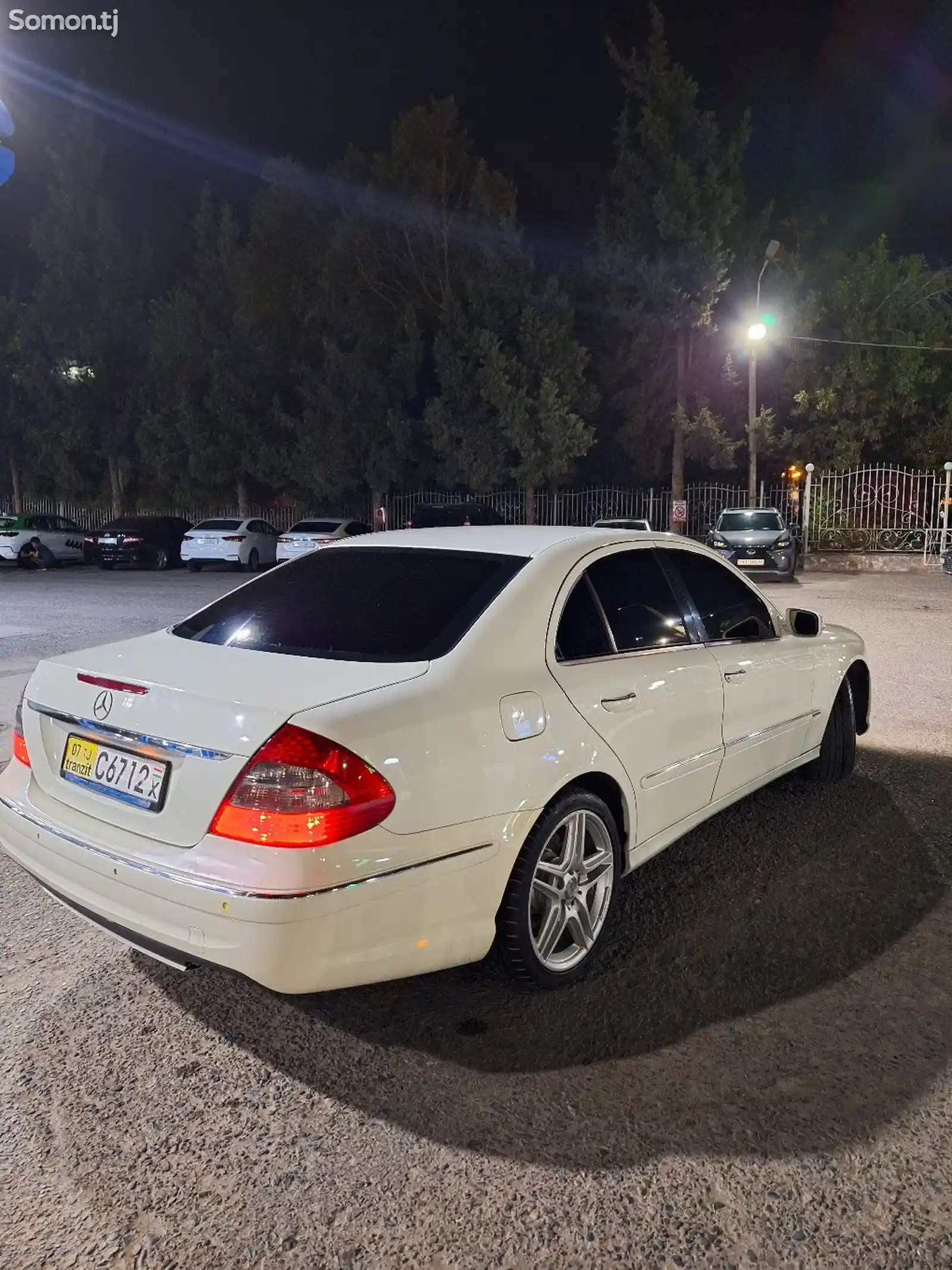 Mercedes-Benz E class, 2007-5