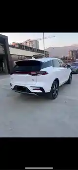 BYD Tang, 2023-4