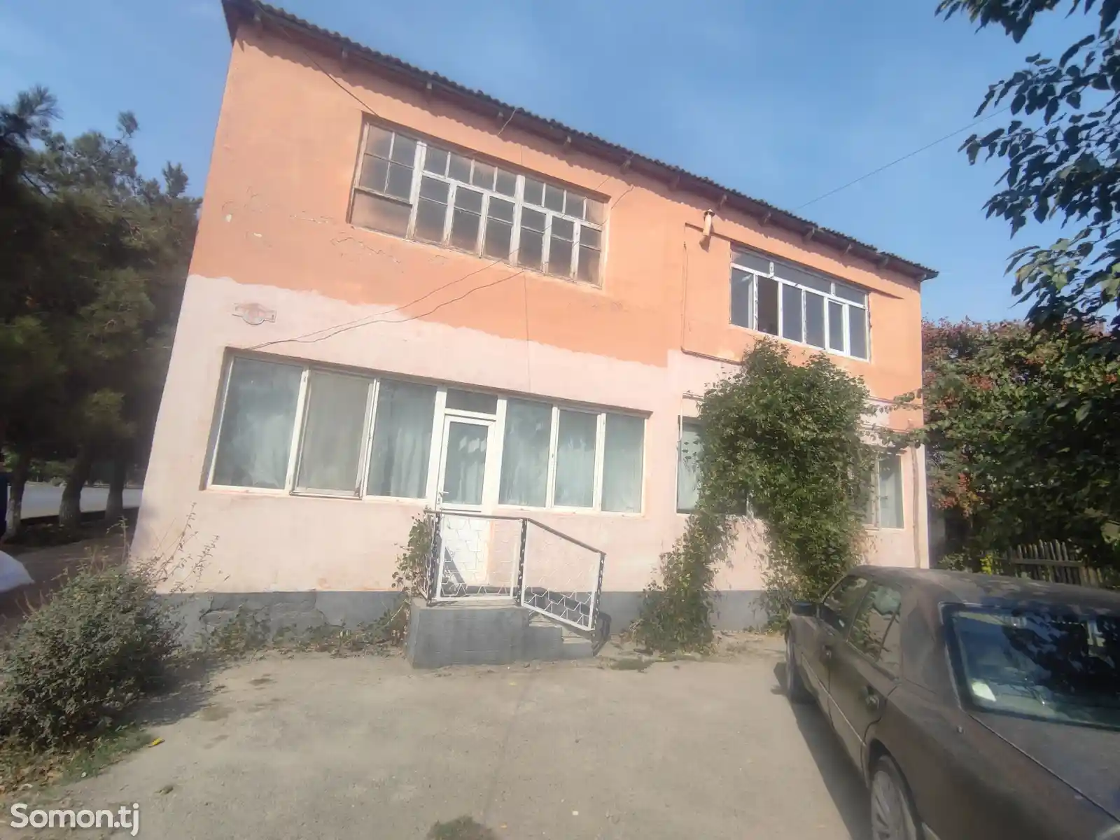 4-комн. квартира, 1 этаж, 117 м², ул. Ленина 14/1-4