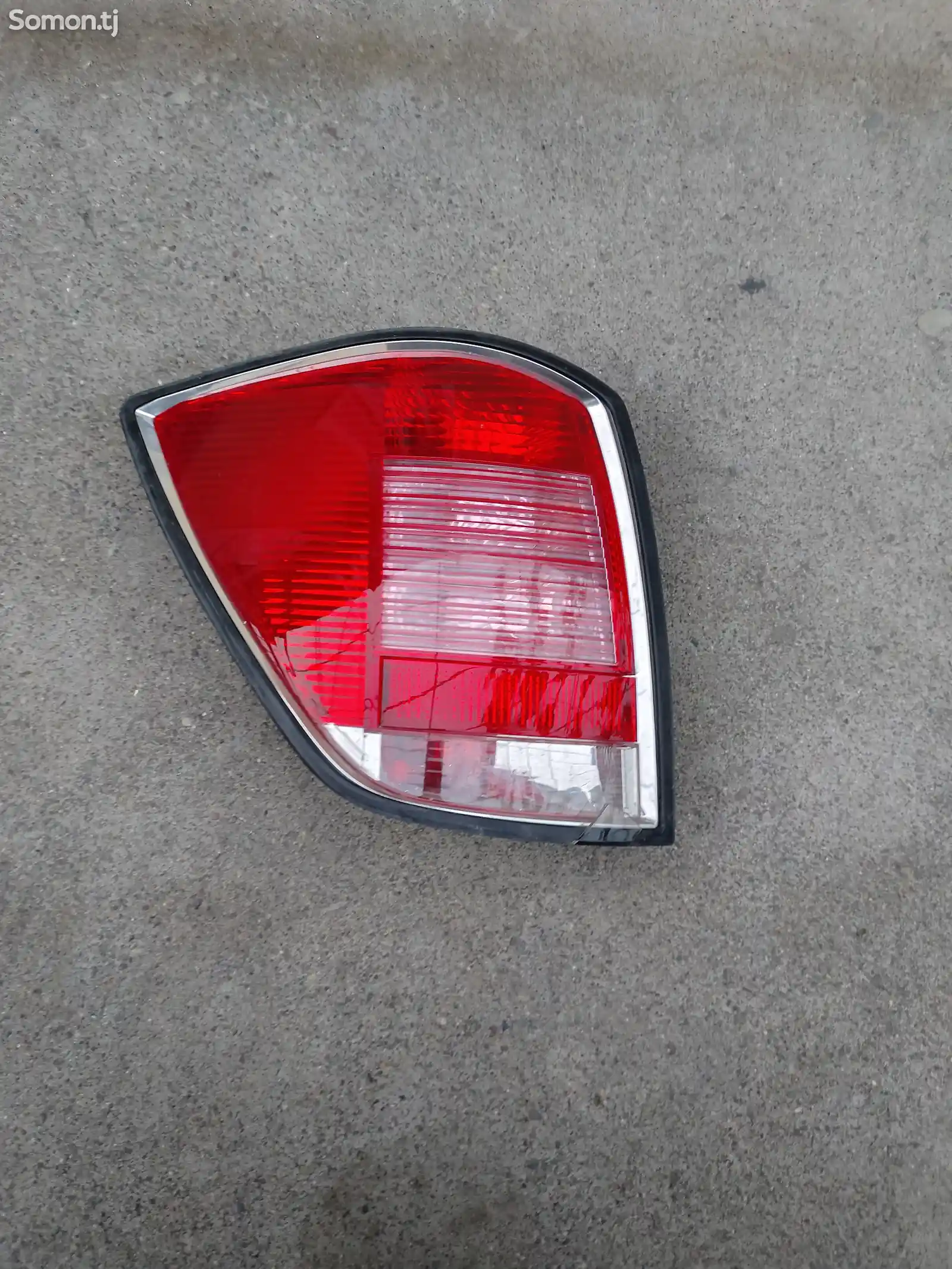 Задний стоп фонарь от Opel Astra H-3