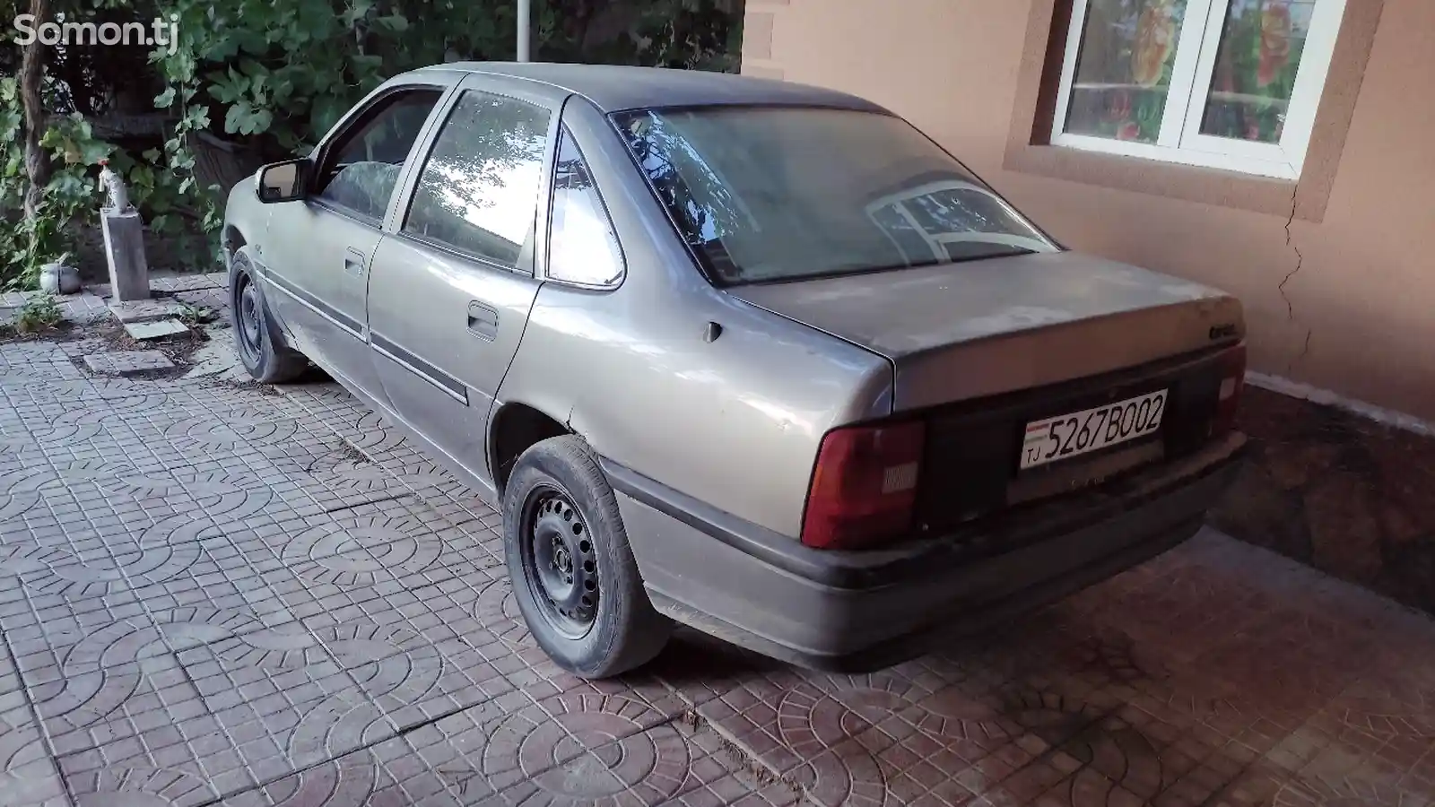 Opel Vectra A, 1990-1