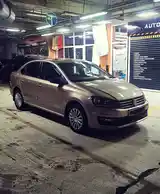 Volkswagen Polo, 2018-3