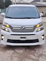 Toyota Vellfire, 2014-3