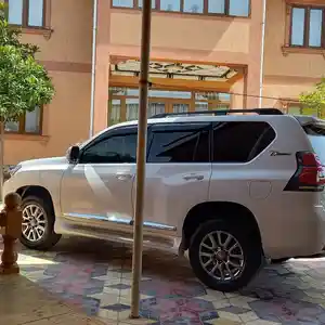 Toyota Land Cruiser Prado, 2012