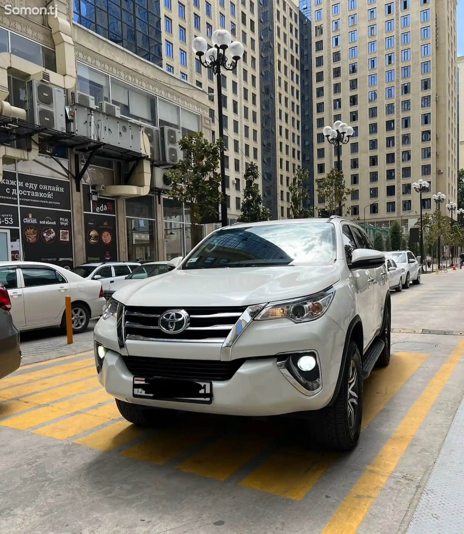 Toyota Fortuner, 2019-1