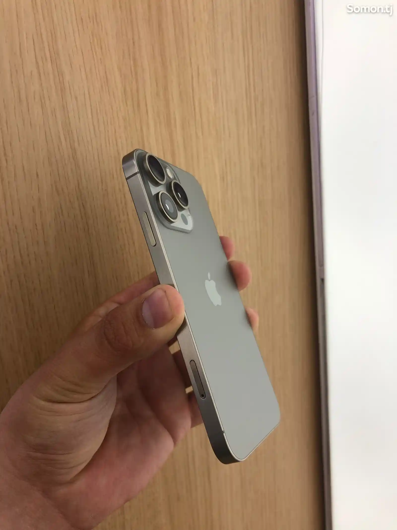 Apple iPhone Xr, 128 gb, White в корпусе 15 Pro-4