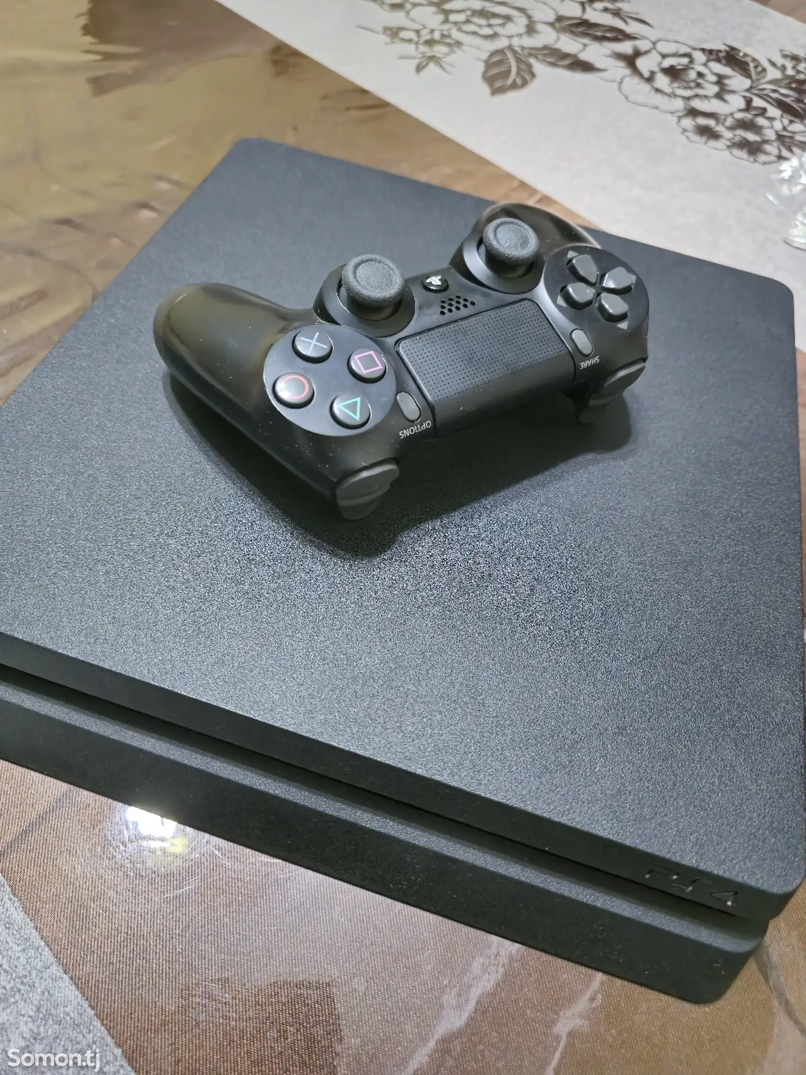 Игровая приставка Sony PlayStation 4 Slim 1tb-1