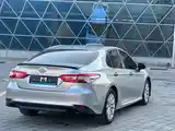 Toyota Camry, 2018-6