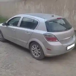 Opel Astra H, 2008