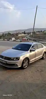 Volkswagen Jetta, 2015-5