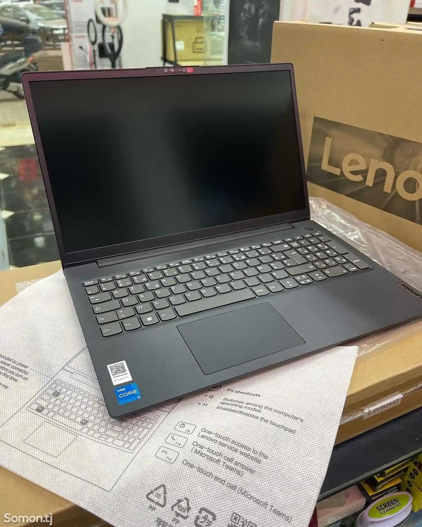 Ноутбук Lenovo i3-12 поколение 1215U 256SSD M2-2