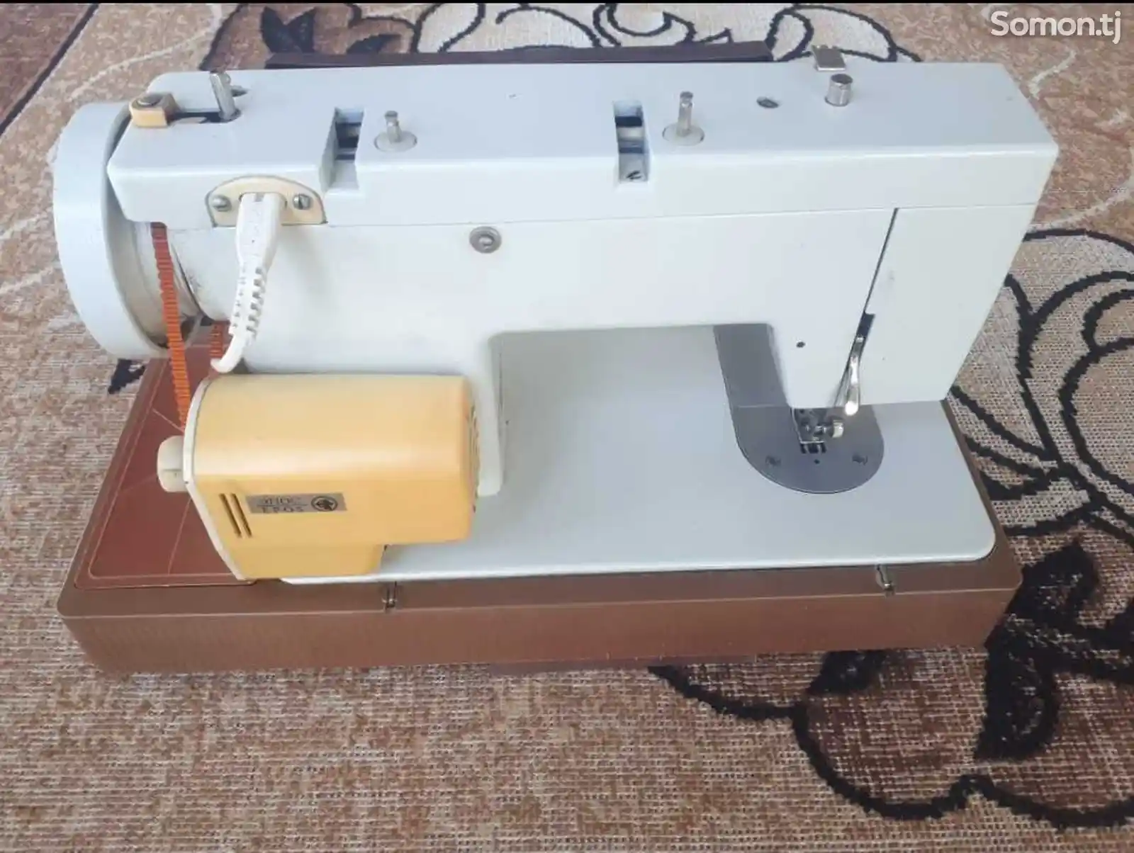 Швейная машина Чайка 144А-2
