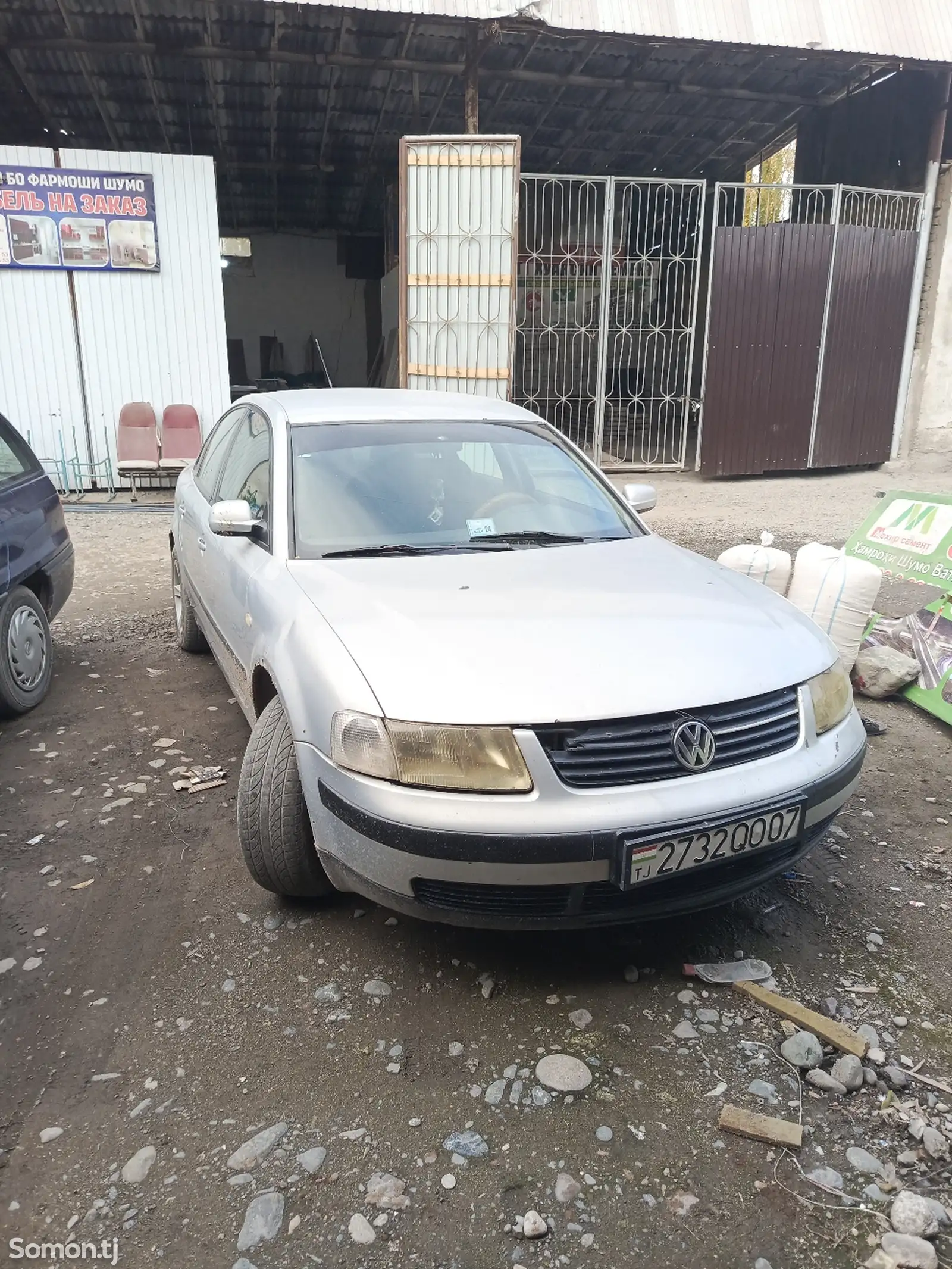 Volkswagen Passat, 2000-1