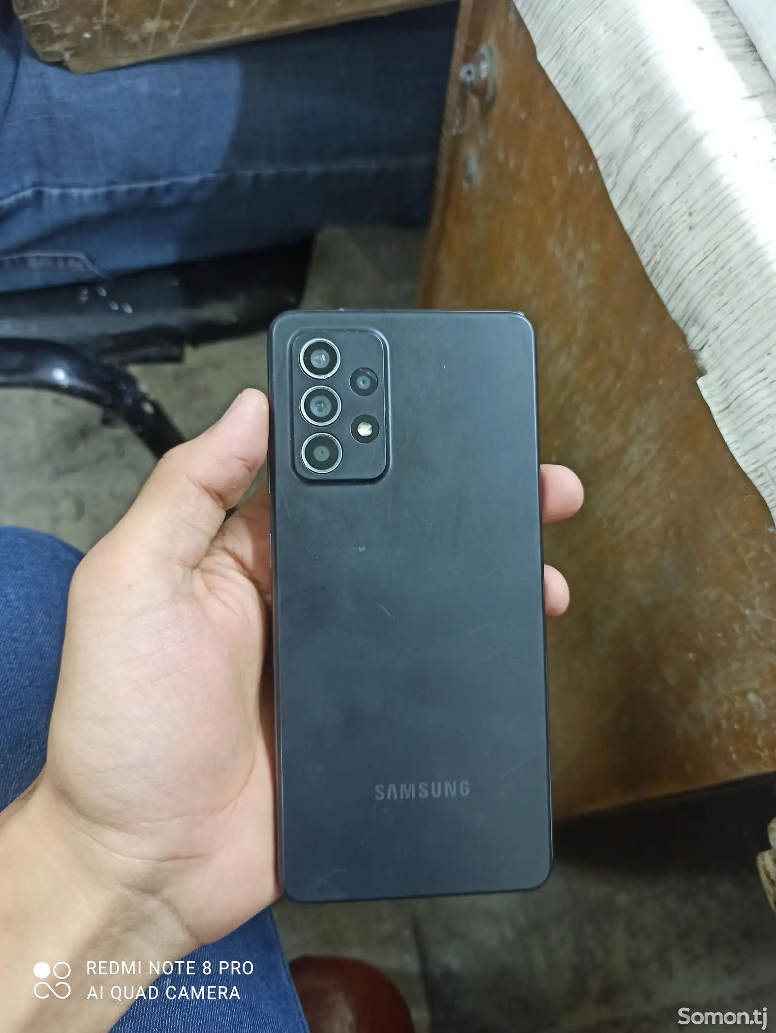 Samsung Galaxy A52-1