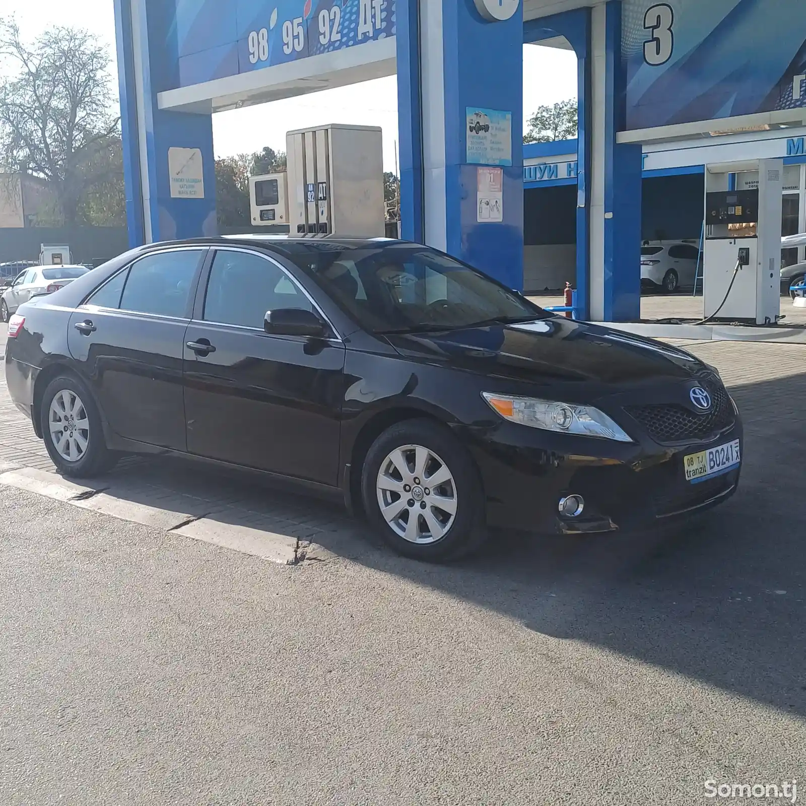 Toyota Camry, 2010-3