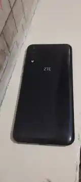 Телефон zTE-2