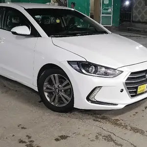 Hyundai Avante, 2018