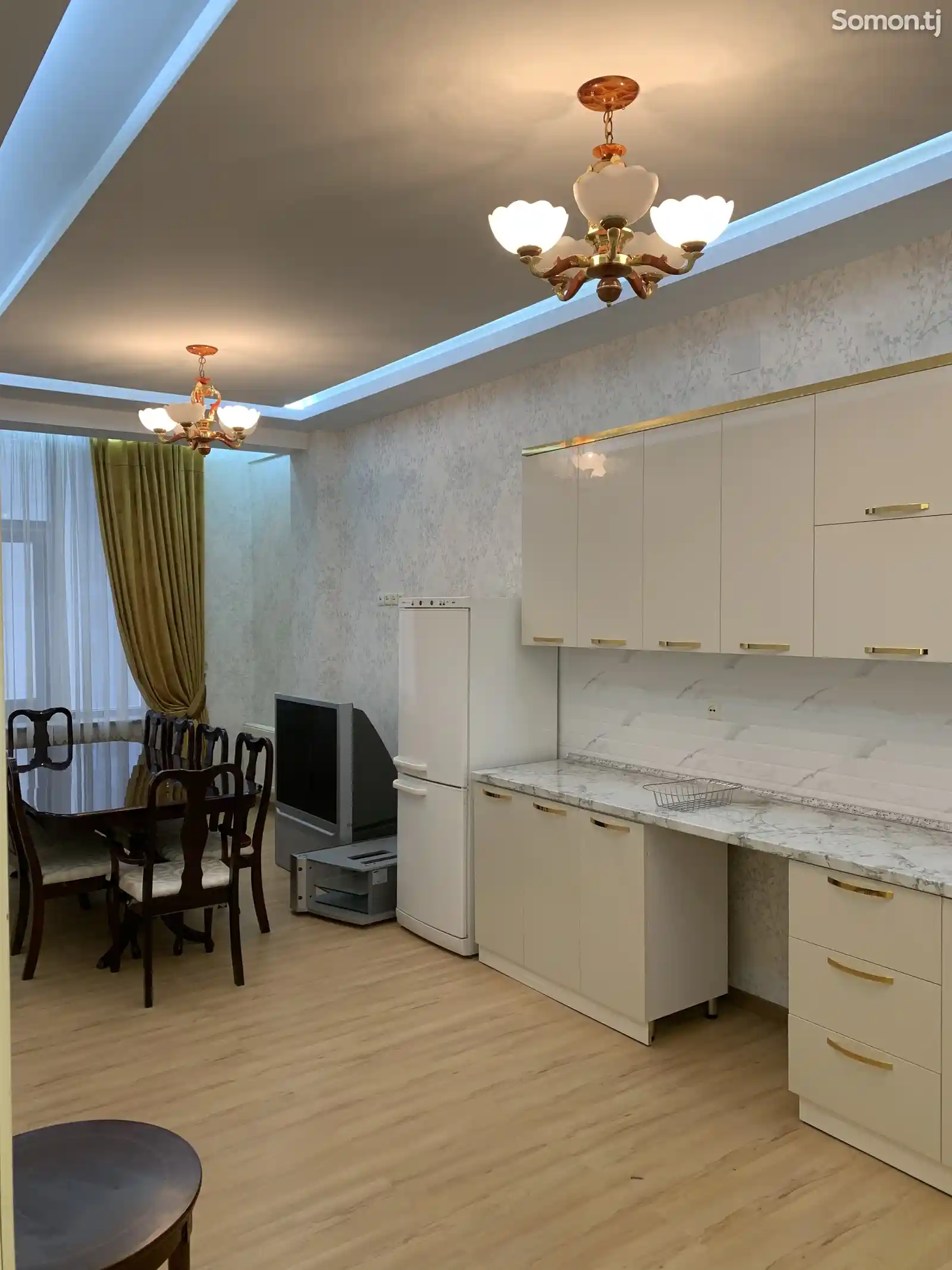 2-комн. квартира, 4 этаж, 115м², И.Сомони-3