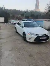 Toyota Camry, 2017-4