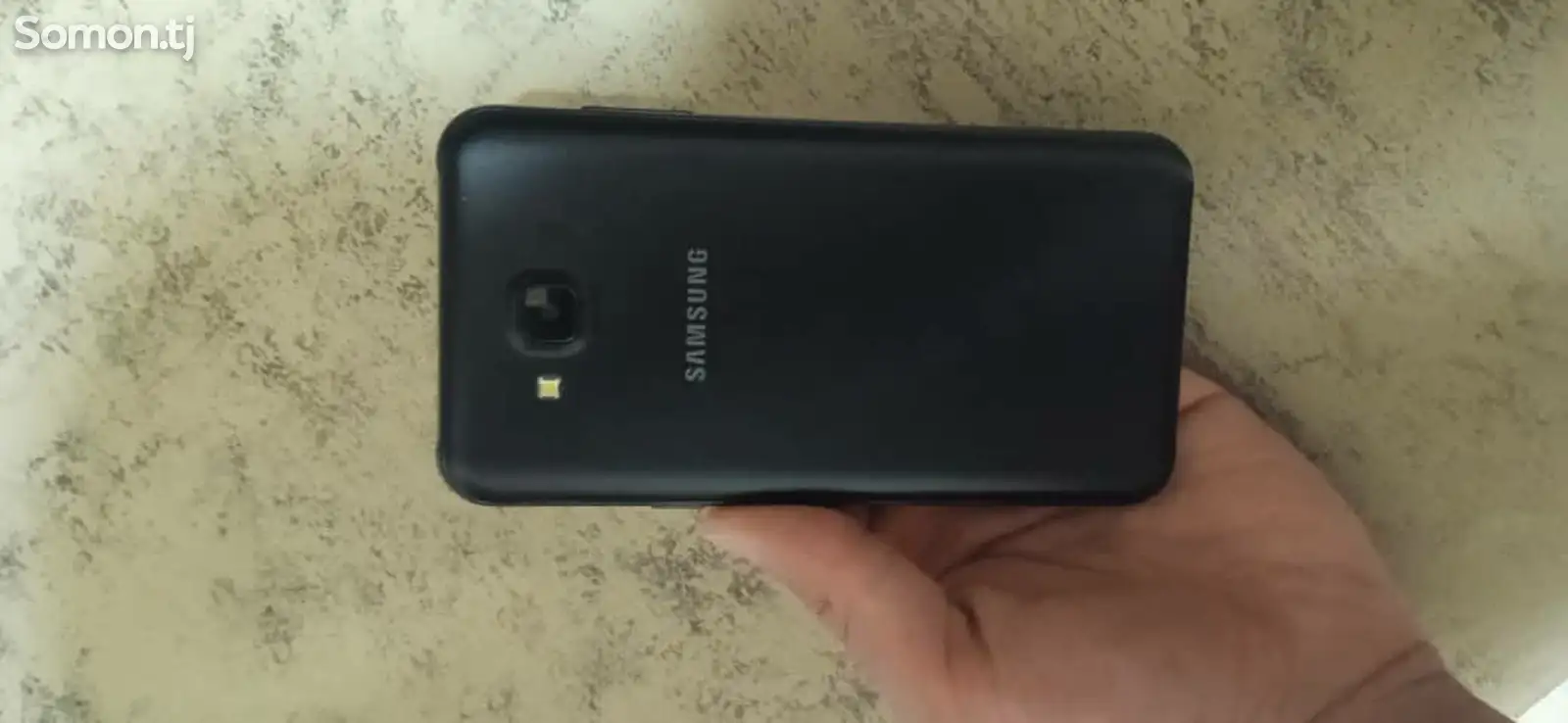 Samsung Galaxy J7-1