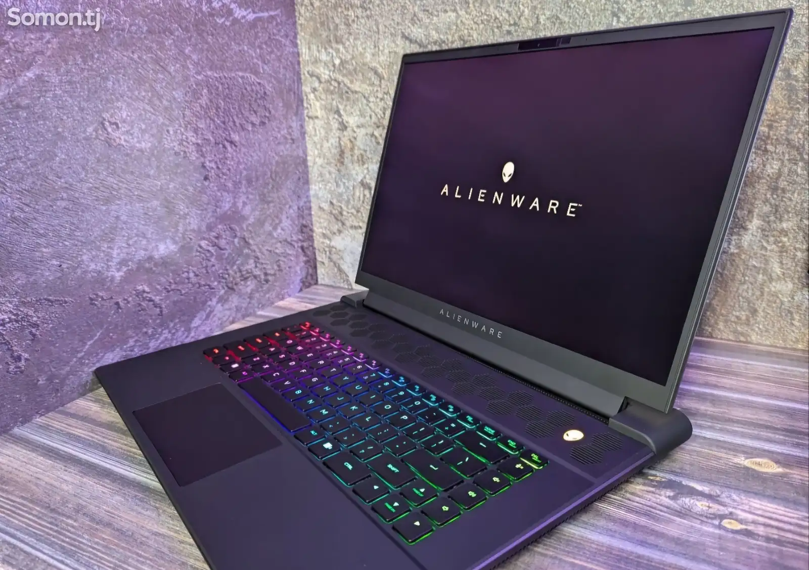 Ноутбук Alienware M16 R1. Ryzen 9-7845HX. RTX-4080-1