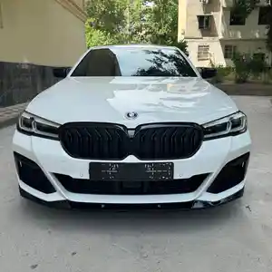 BMW 5 series, 2023