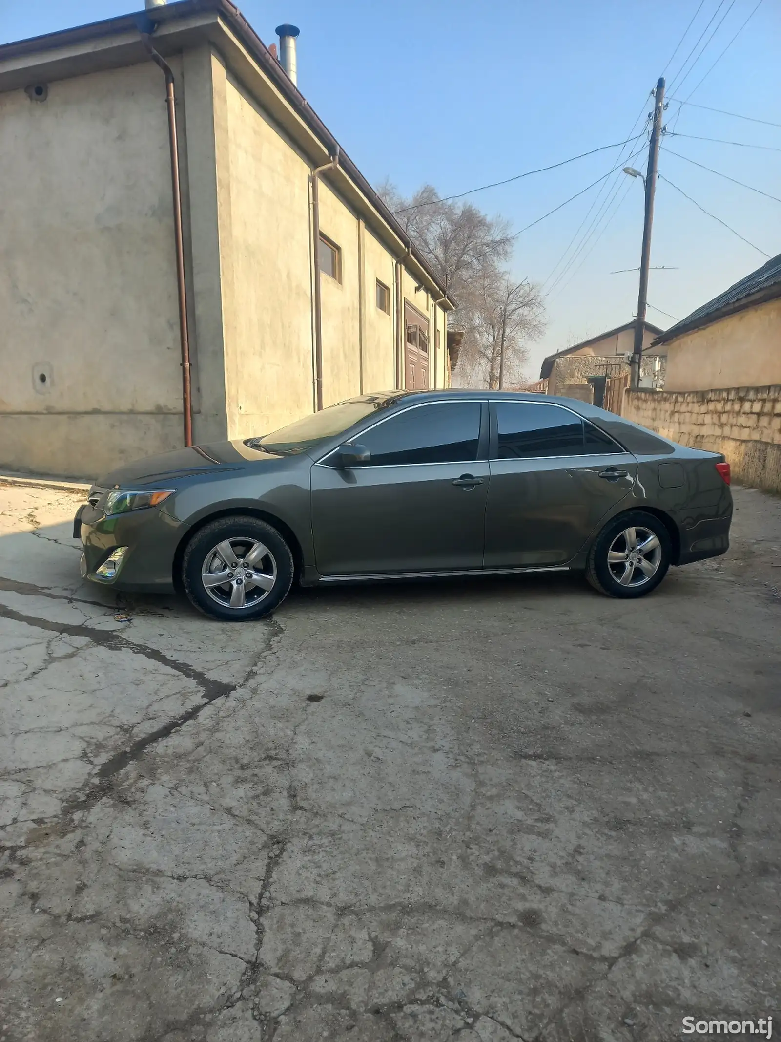 Toyota Camry, 2014-1