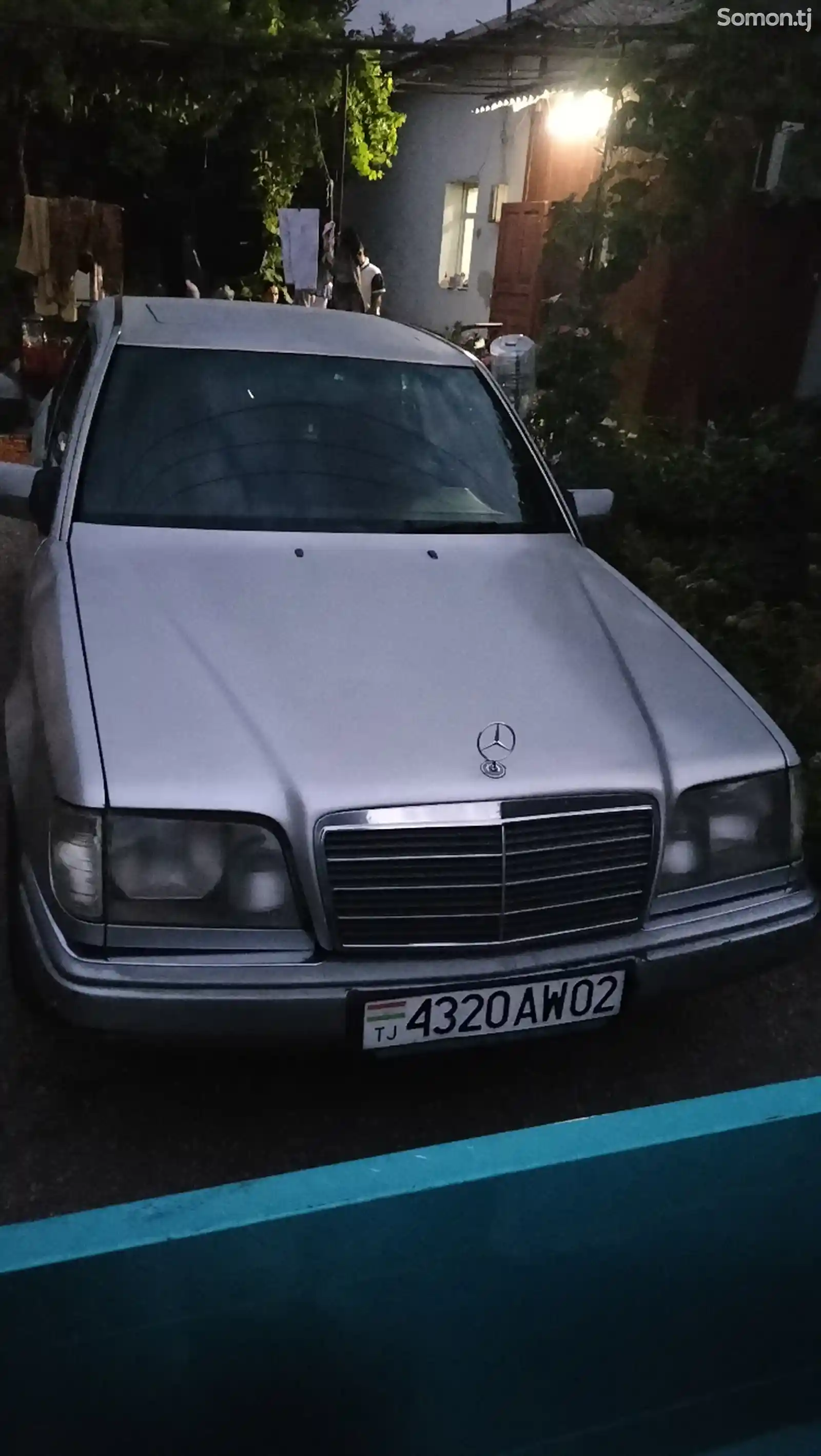 Mercedes-Benz W124, 1992-1