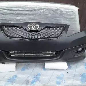 Бампер на Toyota Camry