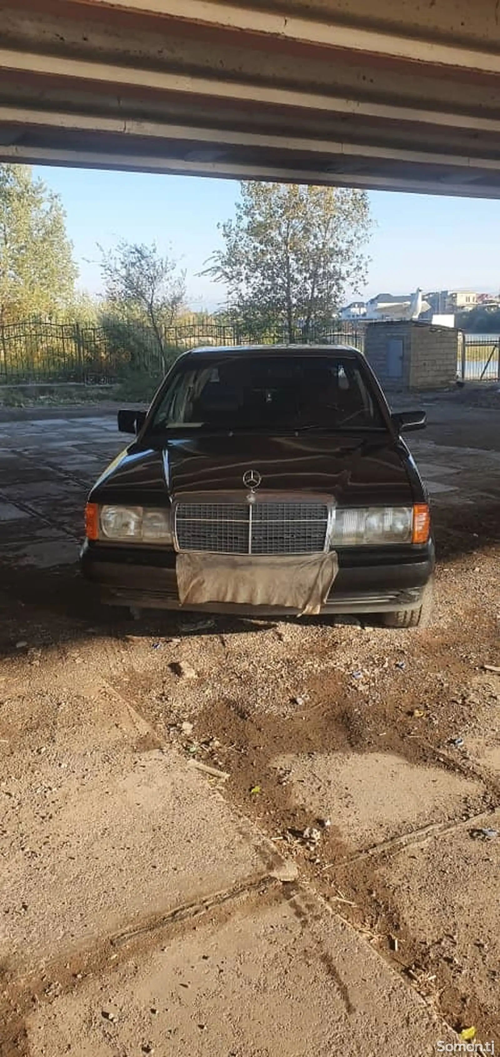 Mercedes-Benz W201, 1990-1