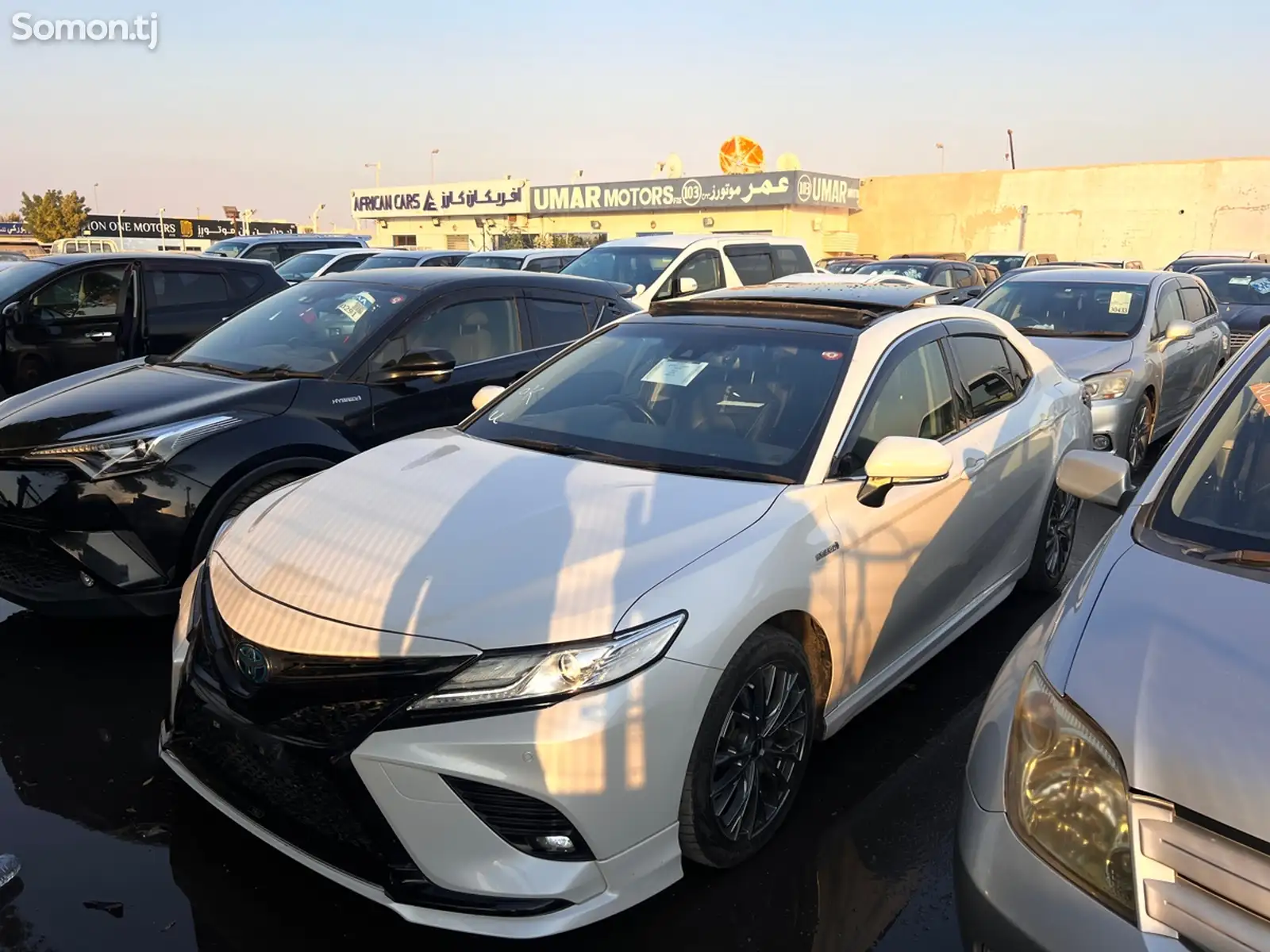 Toyota Camry, 2018-1