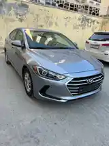 Hyundai Elantra, 2017-3