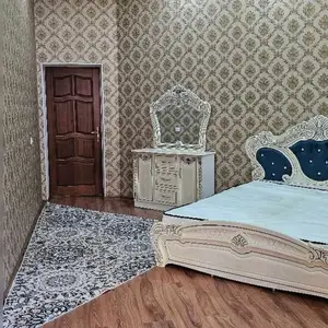 2-комн. квартира, 2 этаж, 90м², Сельхоз институт