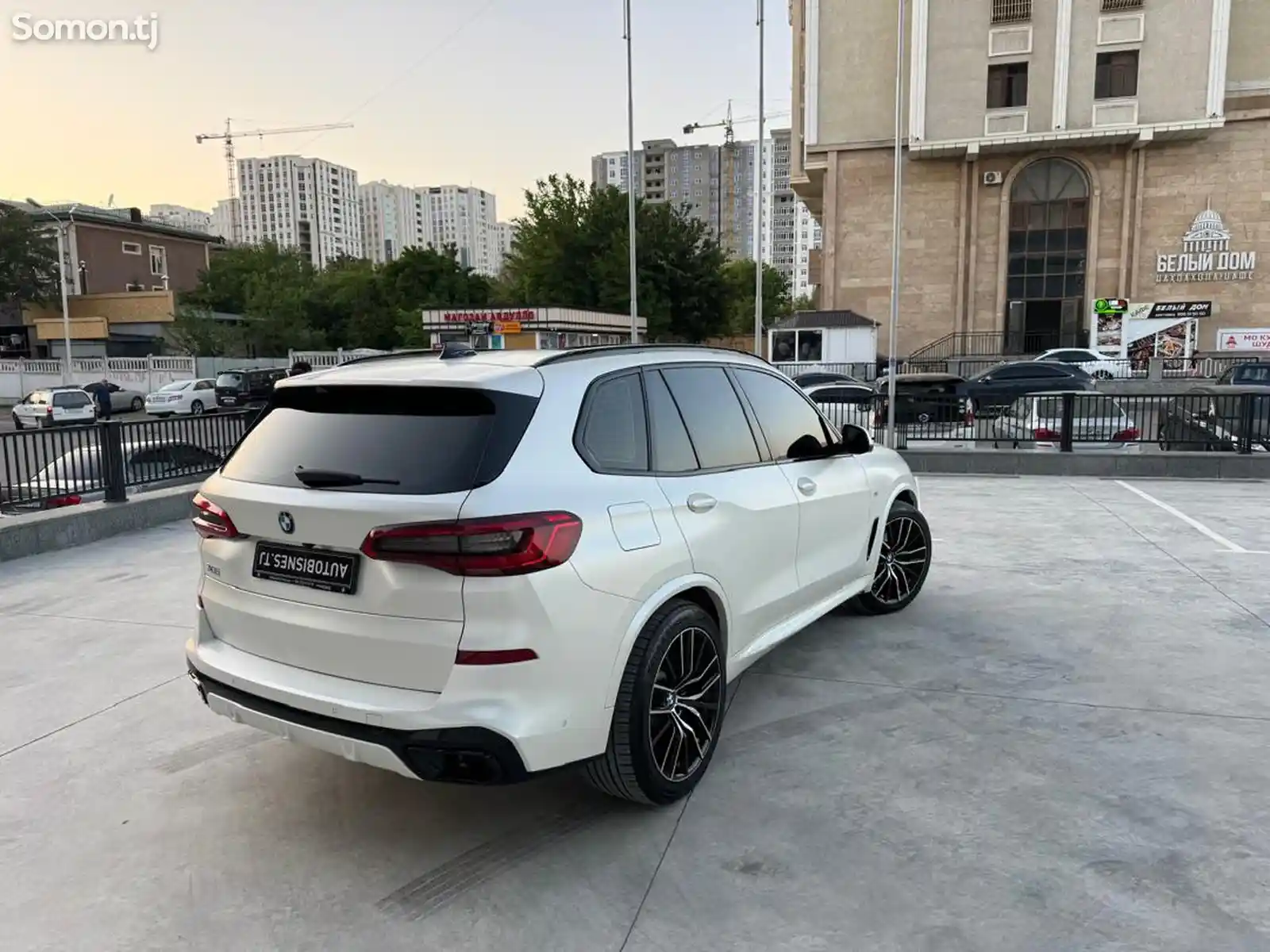 BMW X5, 2019-6